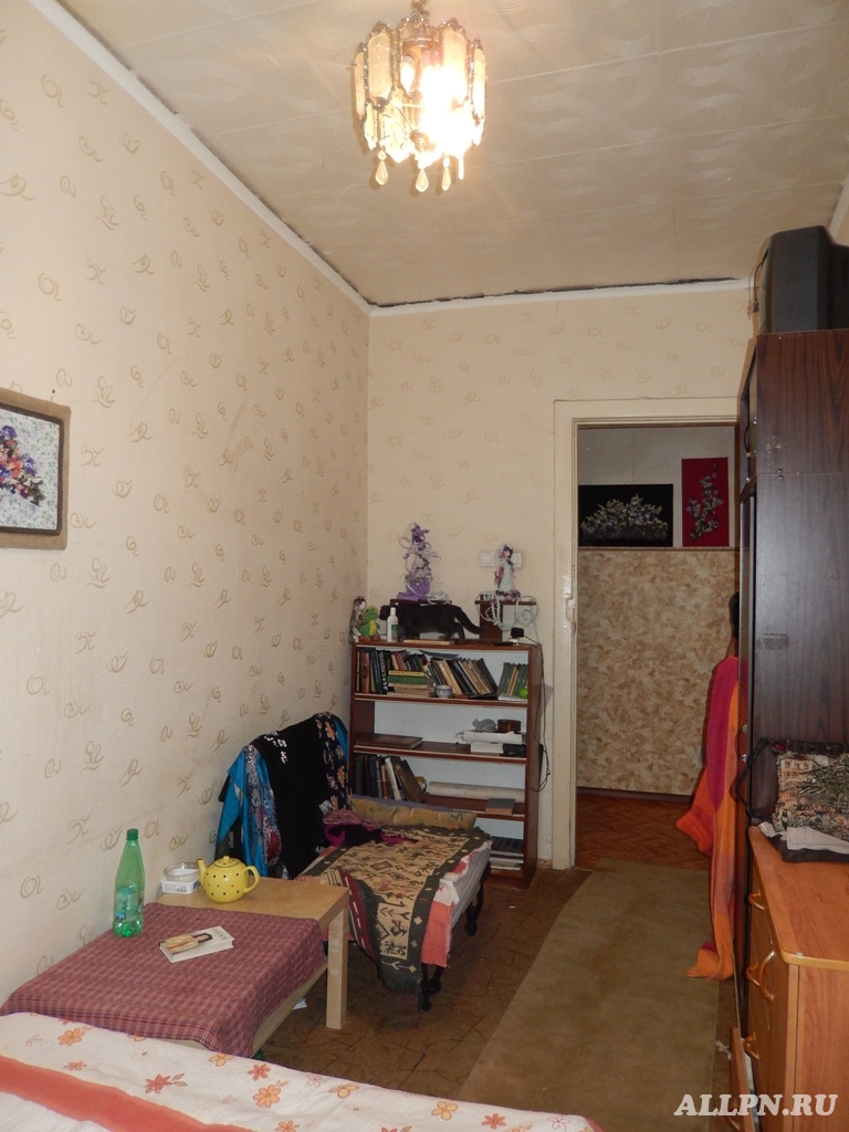 3-комн. кв-ра 68 м2 в Василеостровском р-не - Жилая недвижимость, Продажа квартир Санкт-Петербург