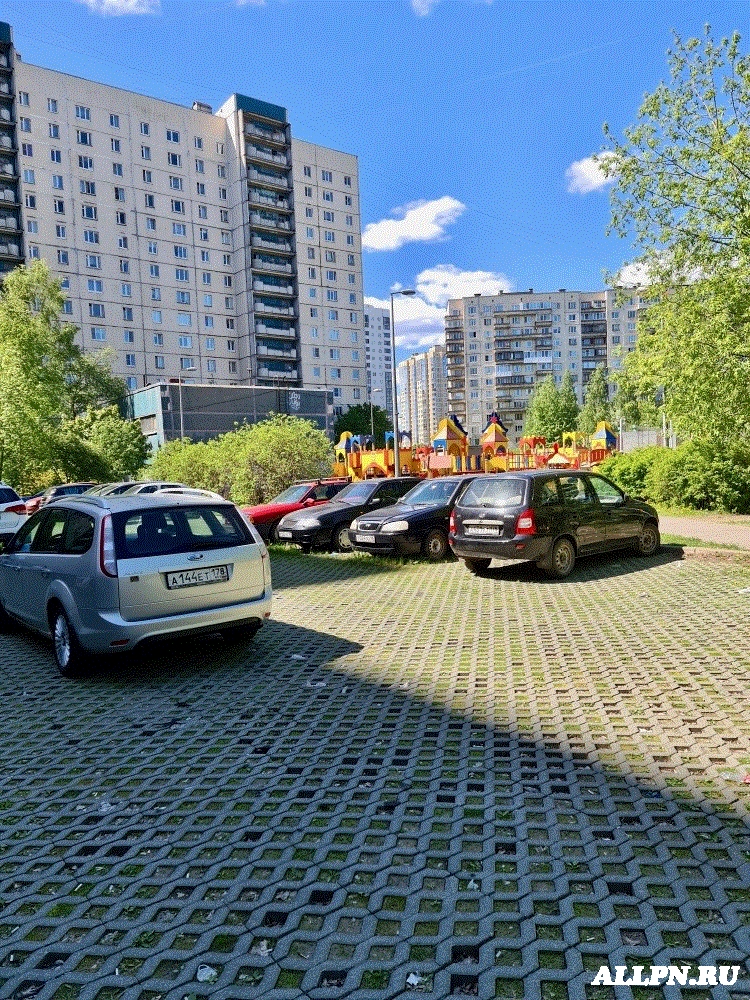 Продажа трехкомнатной квартиры, Выборгский район, метро проспект Просвещения, улица Хошимина 6к1 - Жилая недвижимость, Продажа квартир Санкт-Петербург